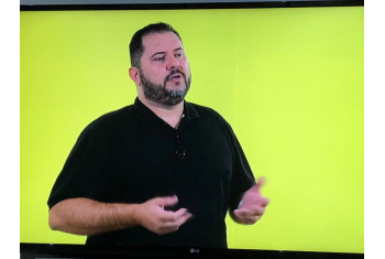 Gravações em estúdio do curso "Astrobiologia e BNCC - do letramento científico a uma perspectiva futura." Parceria com o Dr. Ivan Gláucio Lima, pesquisador do Blue Marble Space Institute of Science (BMSIS), da NASA.